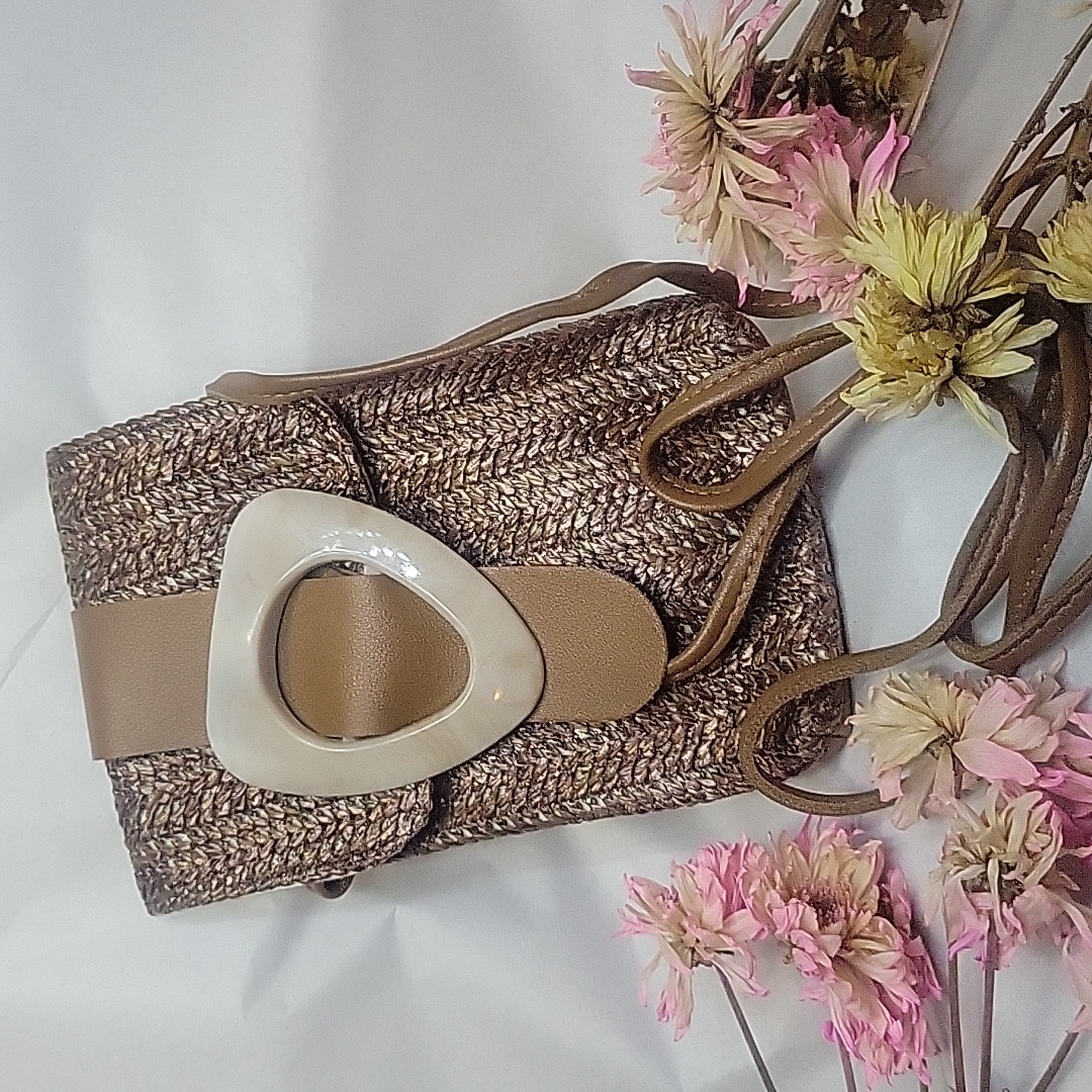 Adorable Vintage Crossbody Pouch